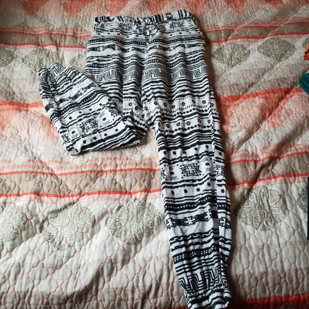 Black & White joggers